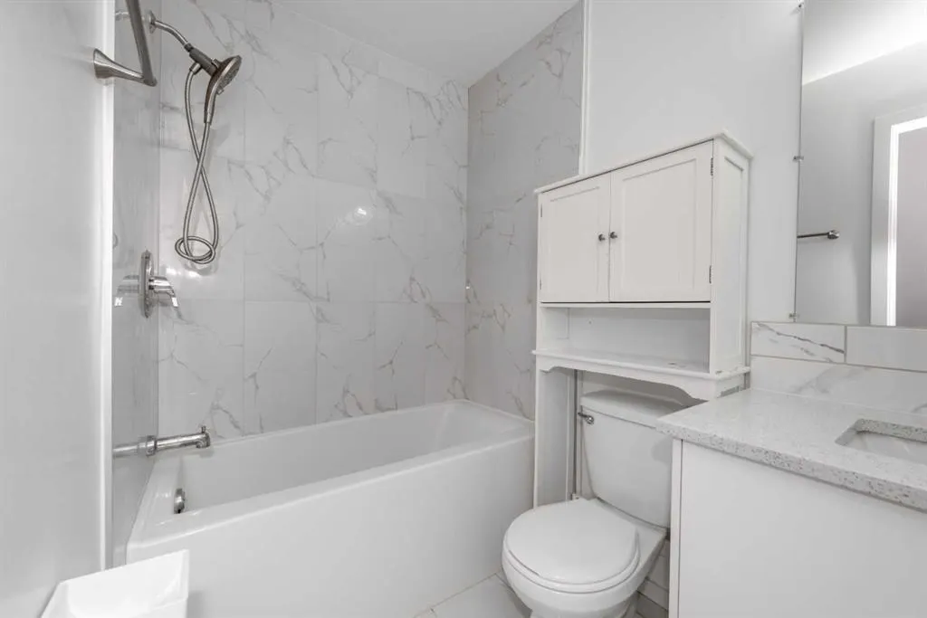 12 Templewood Drive NE, #61