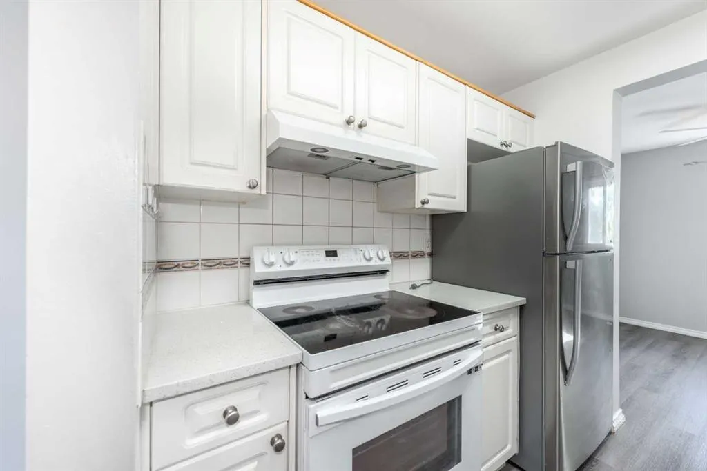12 Templewood Drive NE, #61