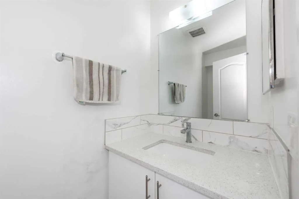 12 Templewood Drive NE, #61