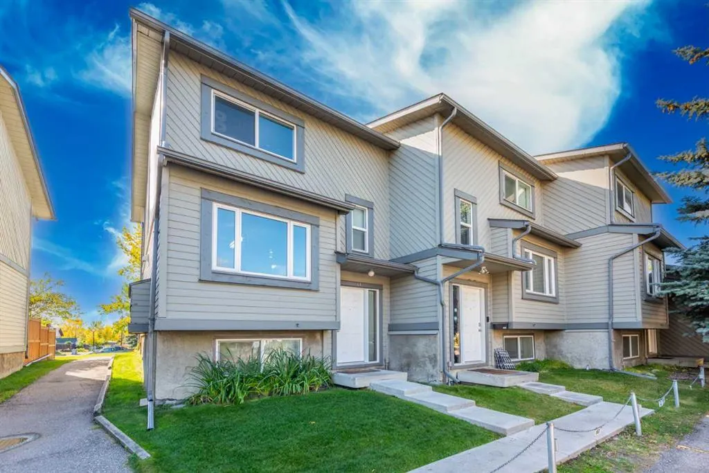 12 Templewood Drive NE, #61