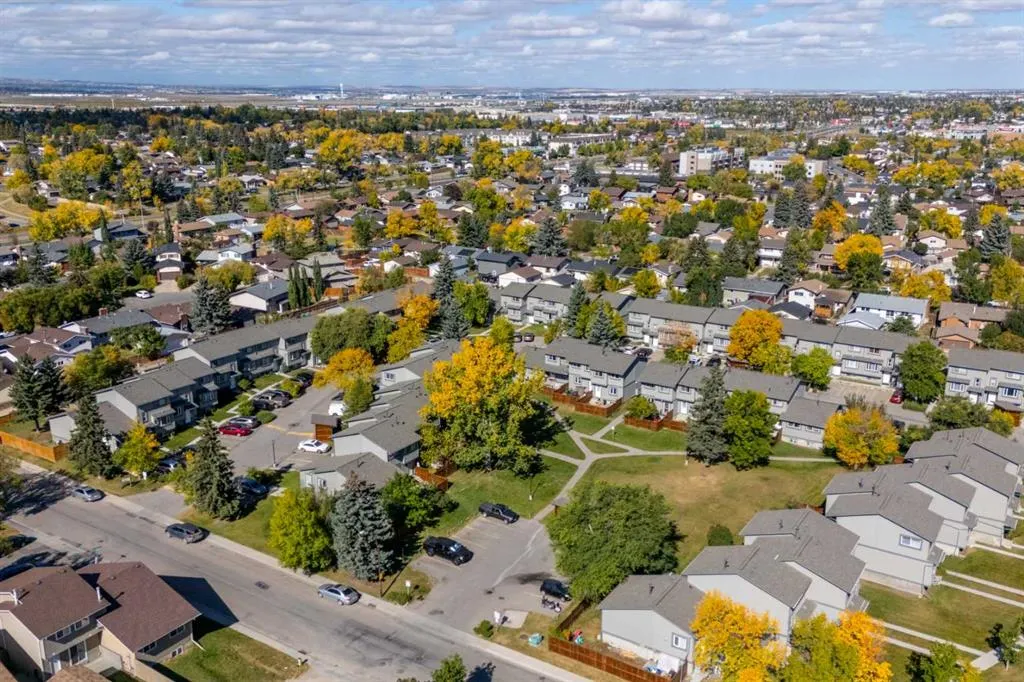 12 Templewood Drive NE, #61