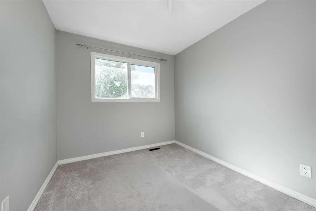 12 Templewood Drive NE, #61