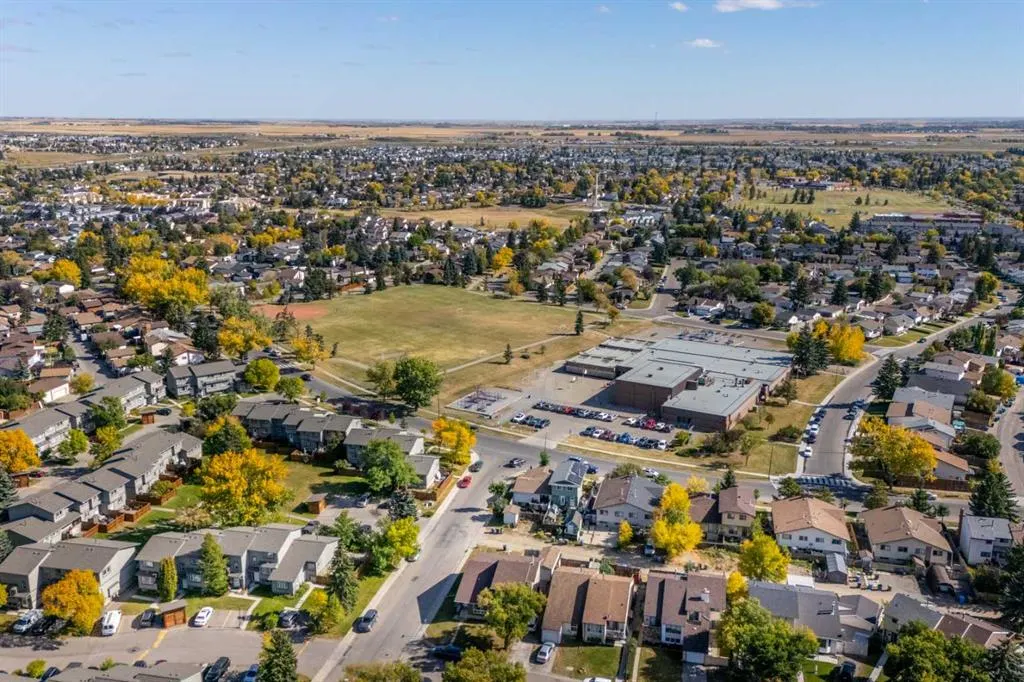 12 Templewood Drive NE, #61