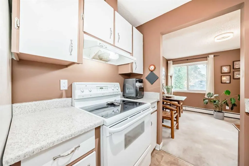 60 Glamis Drive SW, #1210