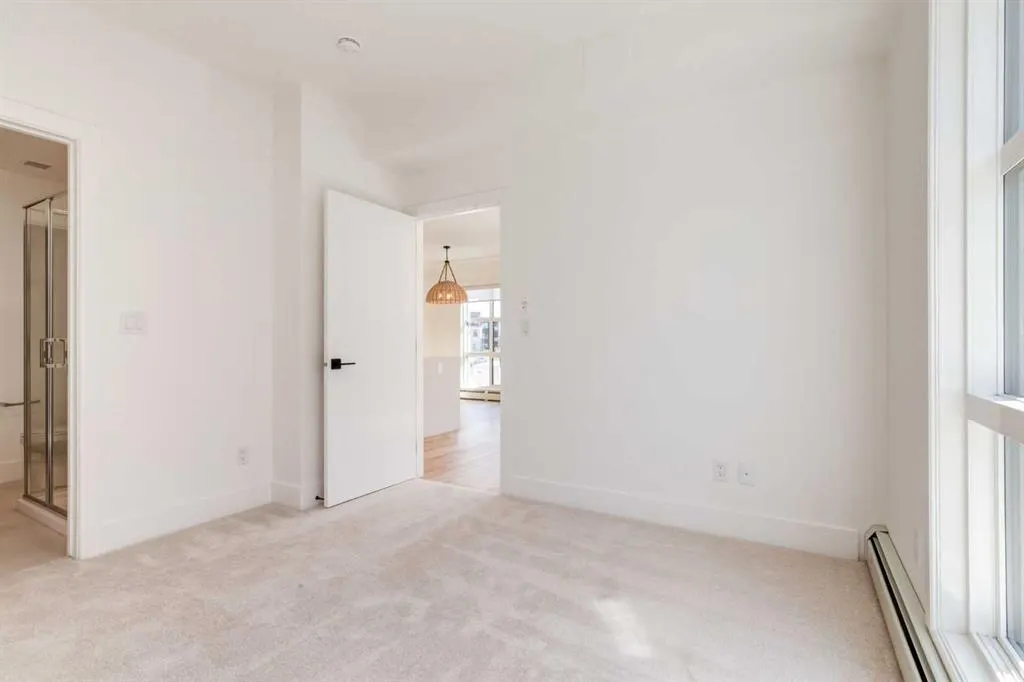 330 Dieppe Drive SW, #303