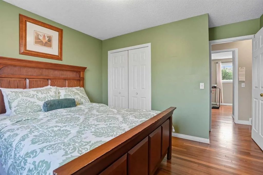 224 Whitestone Crescent NE