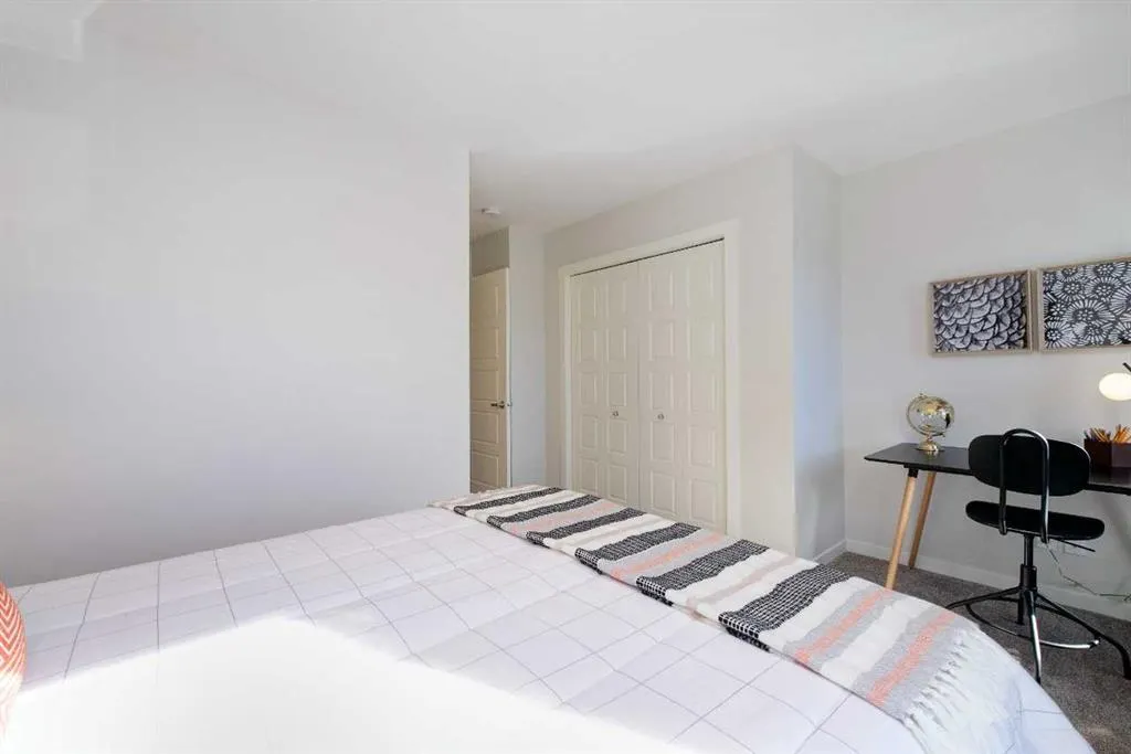 63 Belmont Passage SW, #107