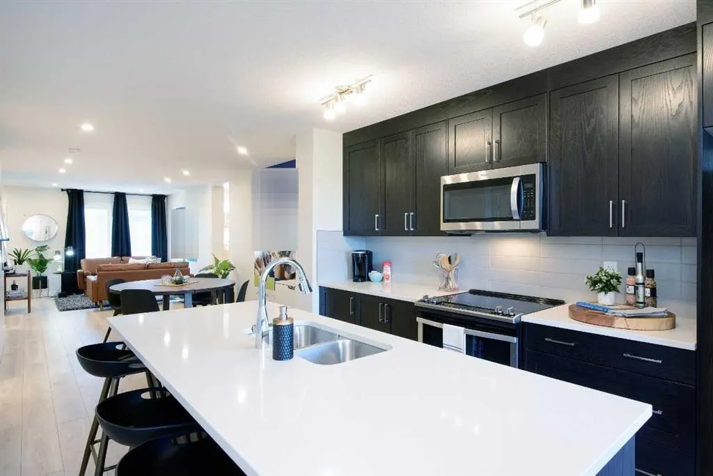63 Belmont Passage SW, #107