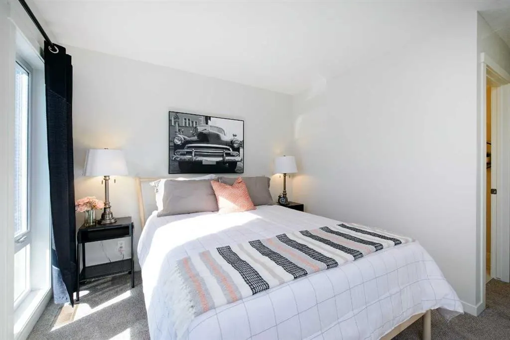 63 Belmont Passage SW, #107