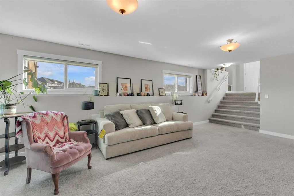 73 Reynolds Road