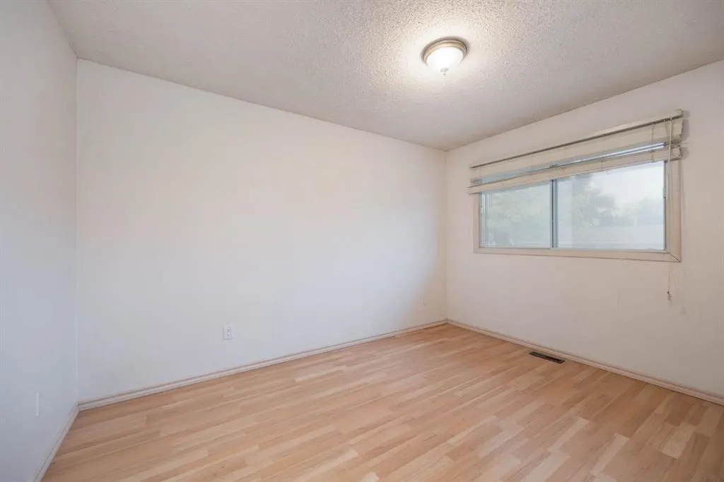225 Cardinal Drive