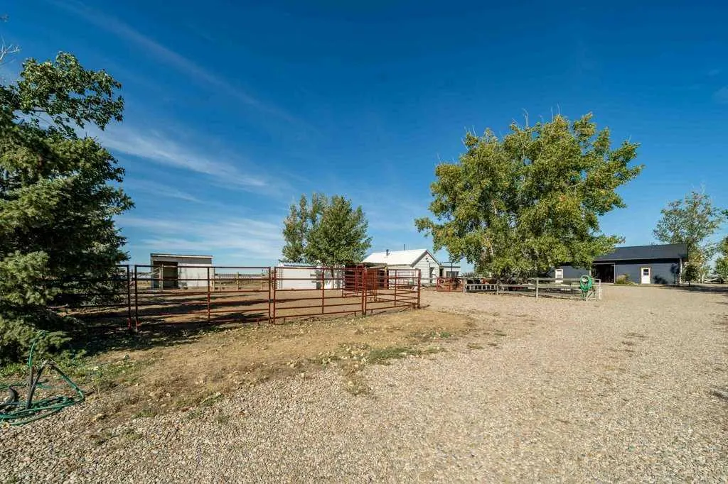 12323 Range Road 74