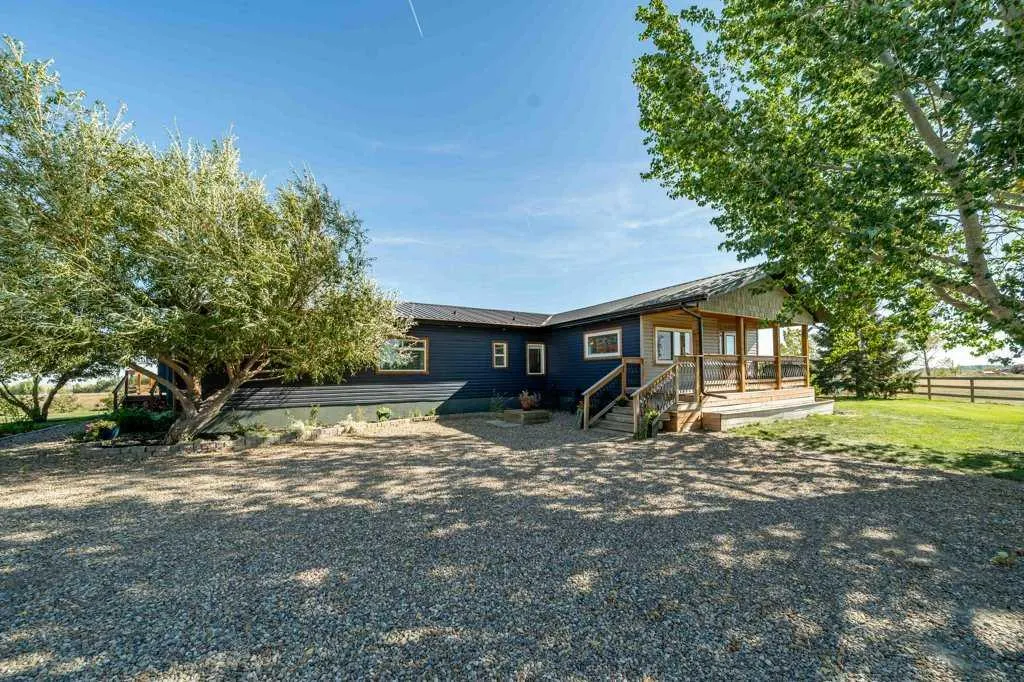 12323 Range Road 74