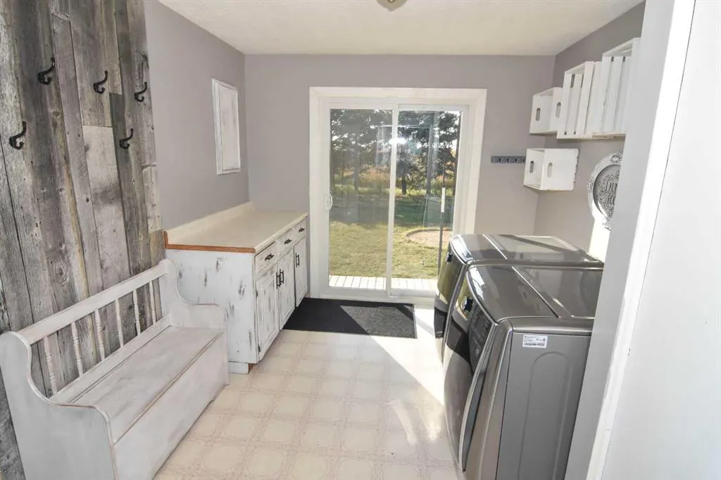 230054 Range Road 255