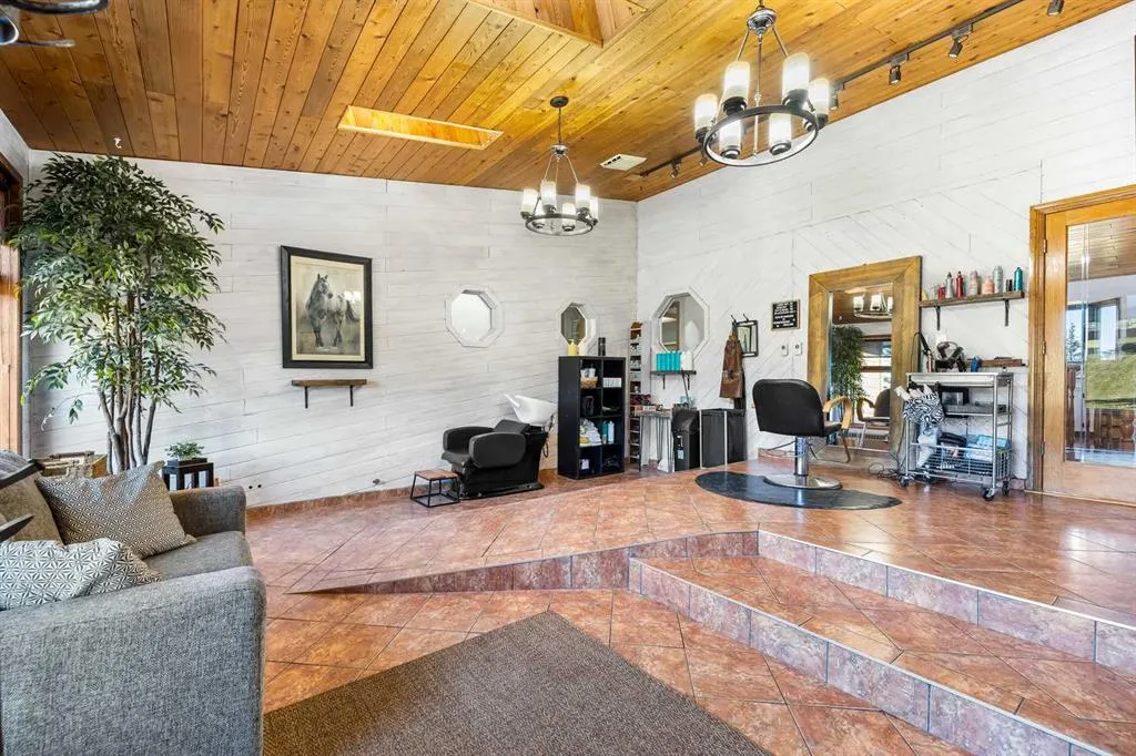 39 Big Hill Creek Estates