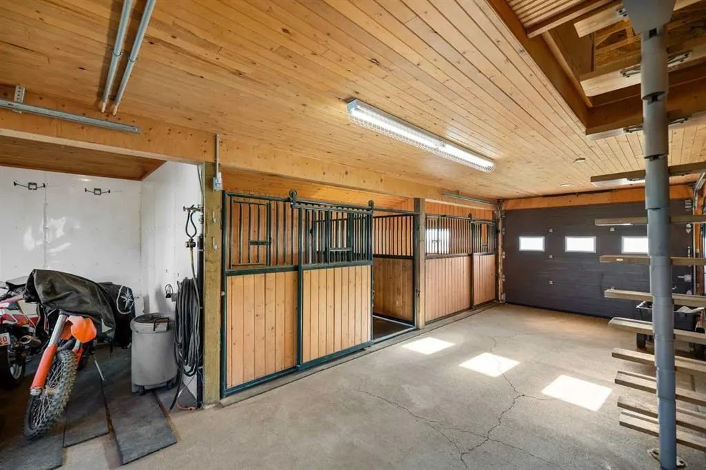 39 Big Hill Creek Estates
