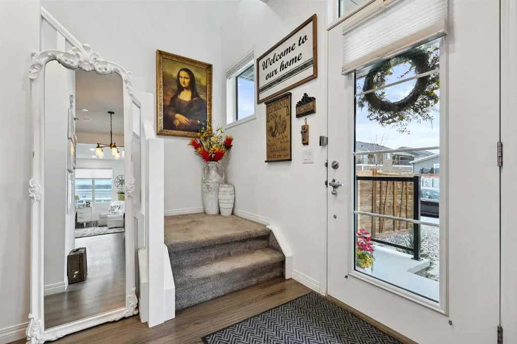 261 Carrington Circle NW