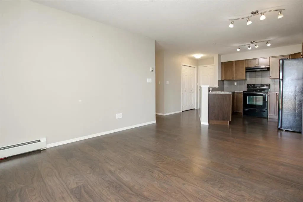 3 Broadway Rise, #308