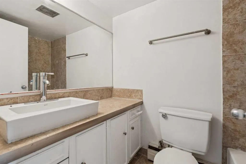 315 Heritage Drive SE, #330