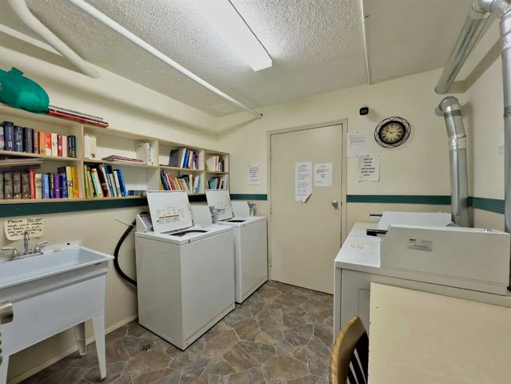 13102 22 Avenue, #202