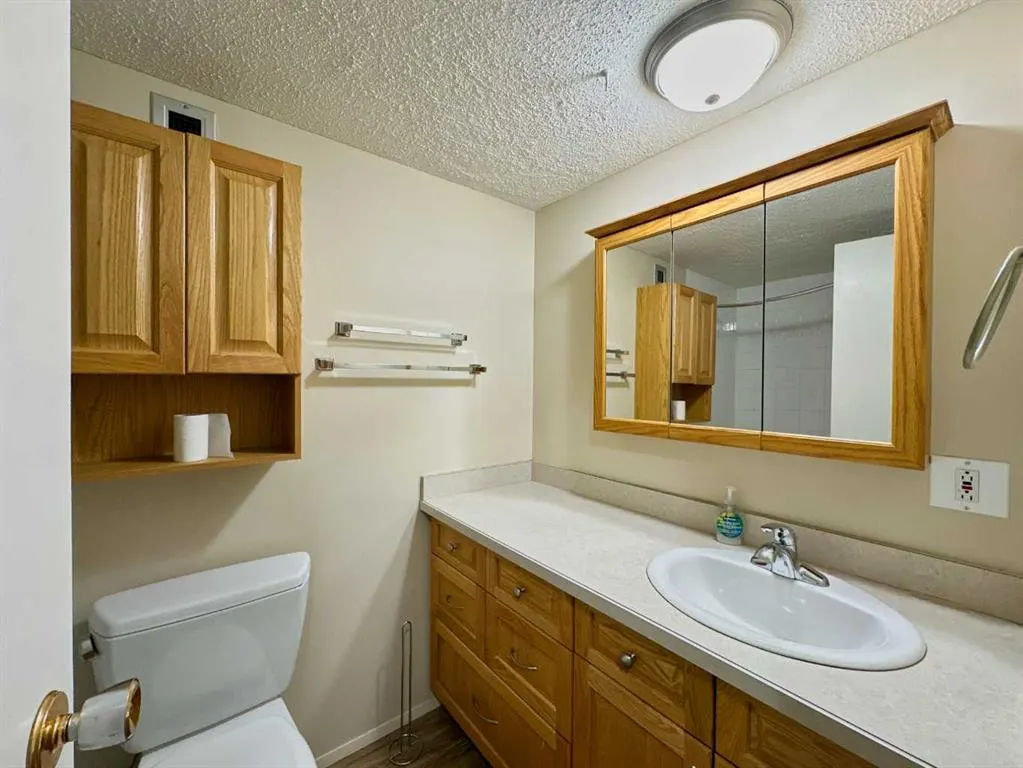 13102 22 Avenue, #202