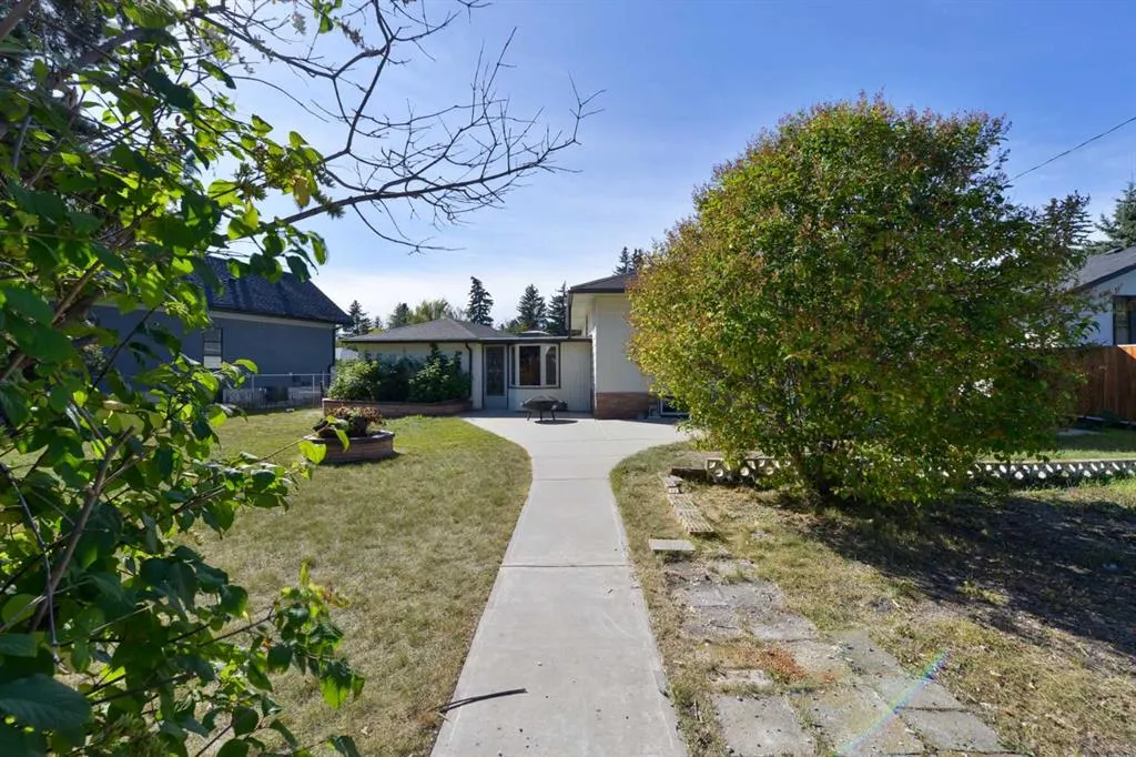 1920 Kelwood Drive SW