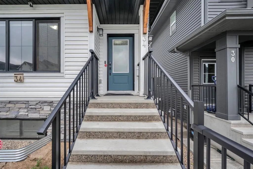 34 Sage Hill Lane NW