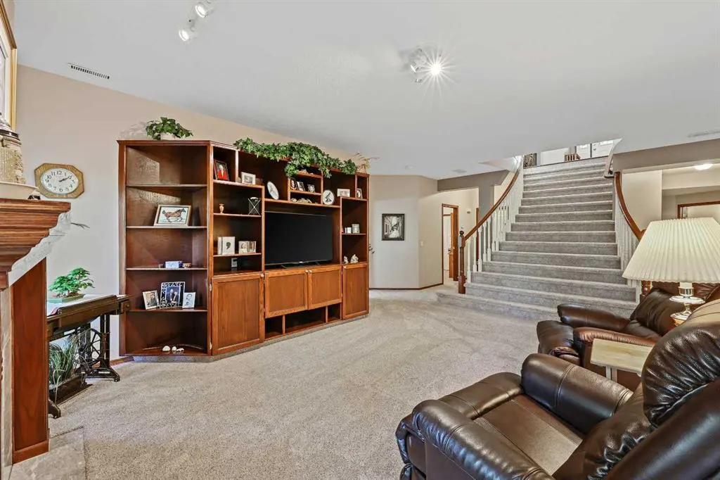 163 Douglasview Road SE