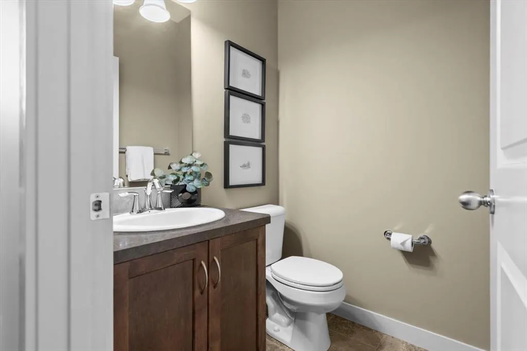 133 Sage Valley Close NW