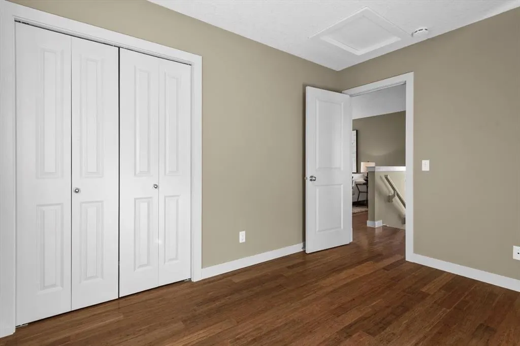 133 Sage Valley Close NW