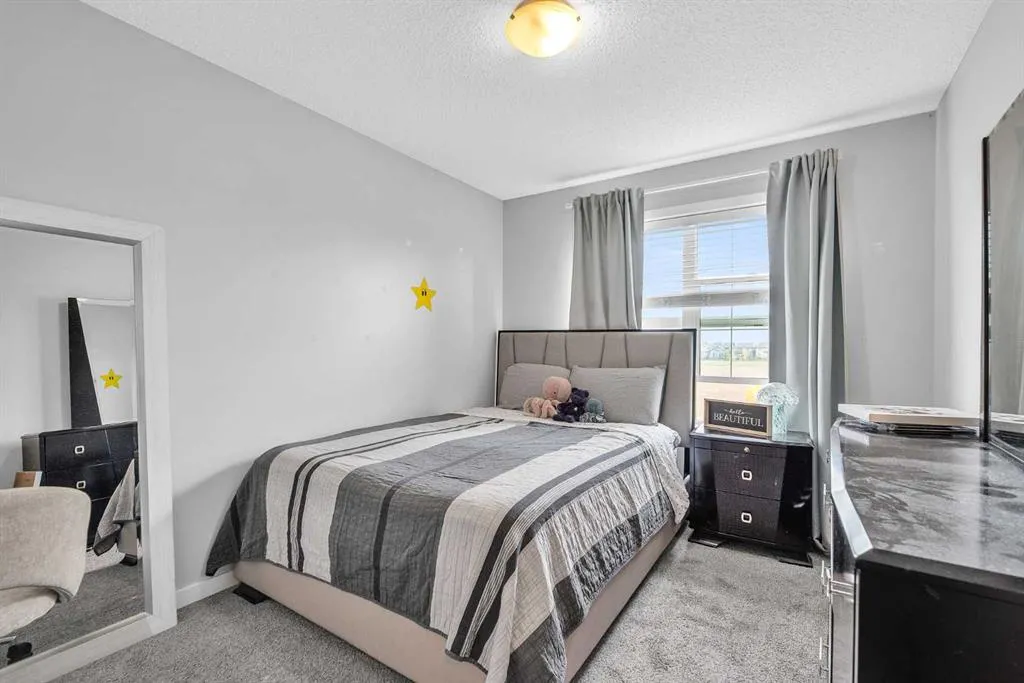 381 Legacy Boulevard SE