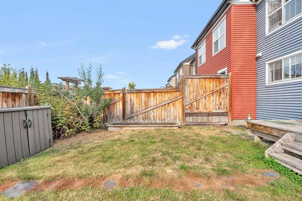 381 Legacy Boulevard SE