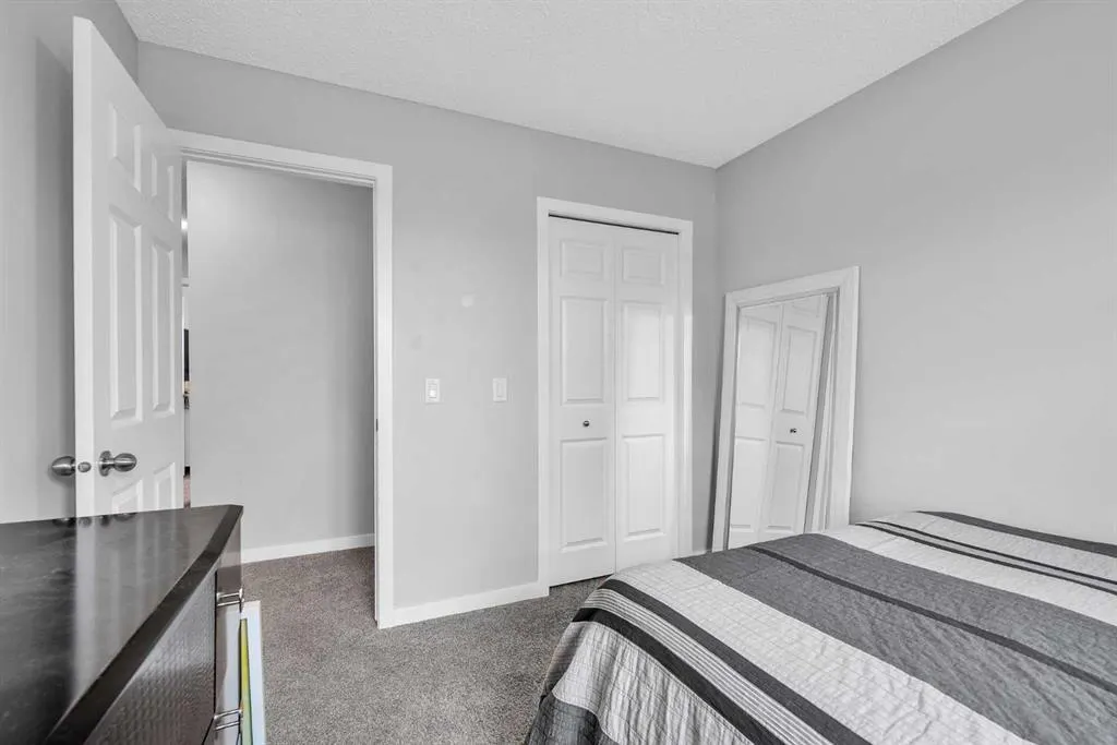 381 Legacy Boulevard SE