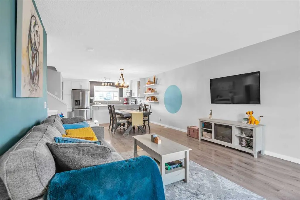 381 Legacy Boulevard SE