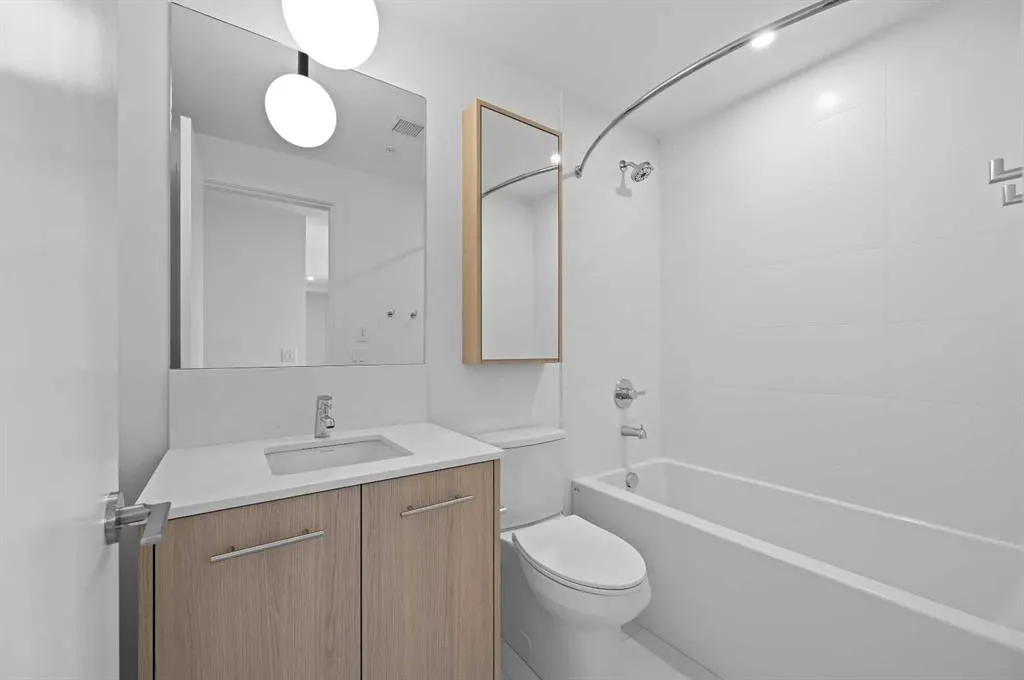 730 2 Avenue SW, #1102