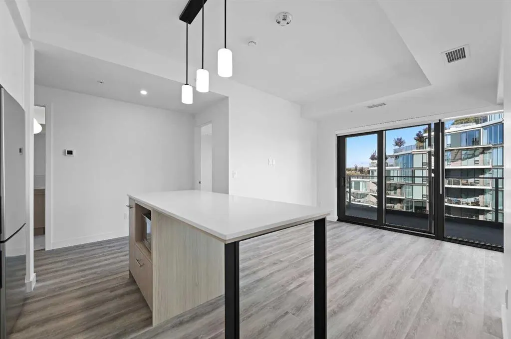 730 2 Avenue SW, #1102