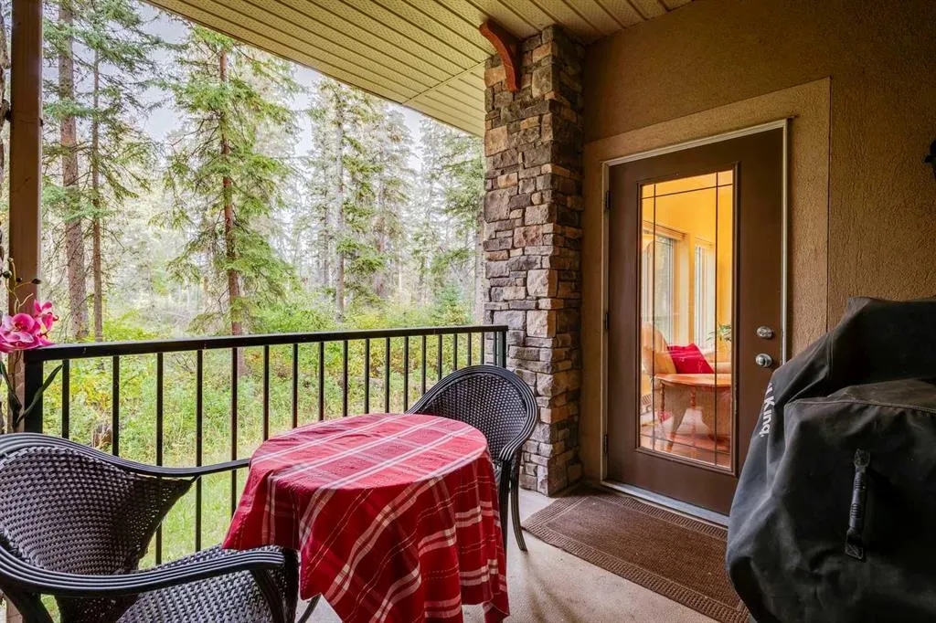 10 Discovery Ridge Close SW, #109