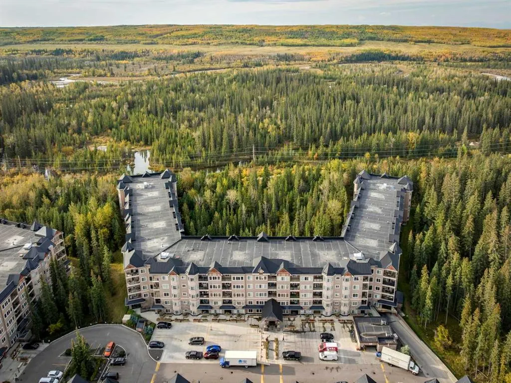 10 Discovery Ridge Close SW, #109