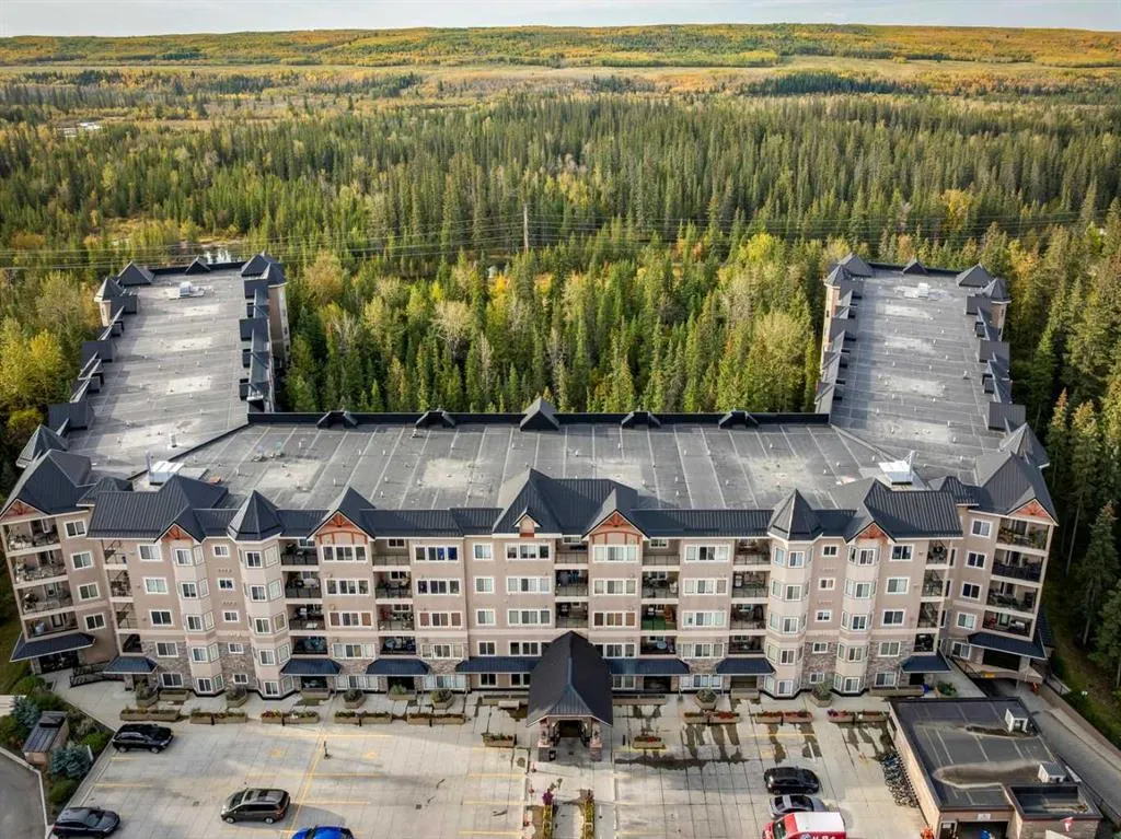 10 Discovery Ridge Close SW, #109