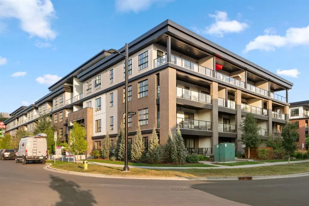 4275 Norford Avenue NW, #105