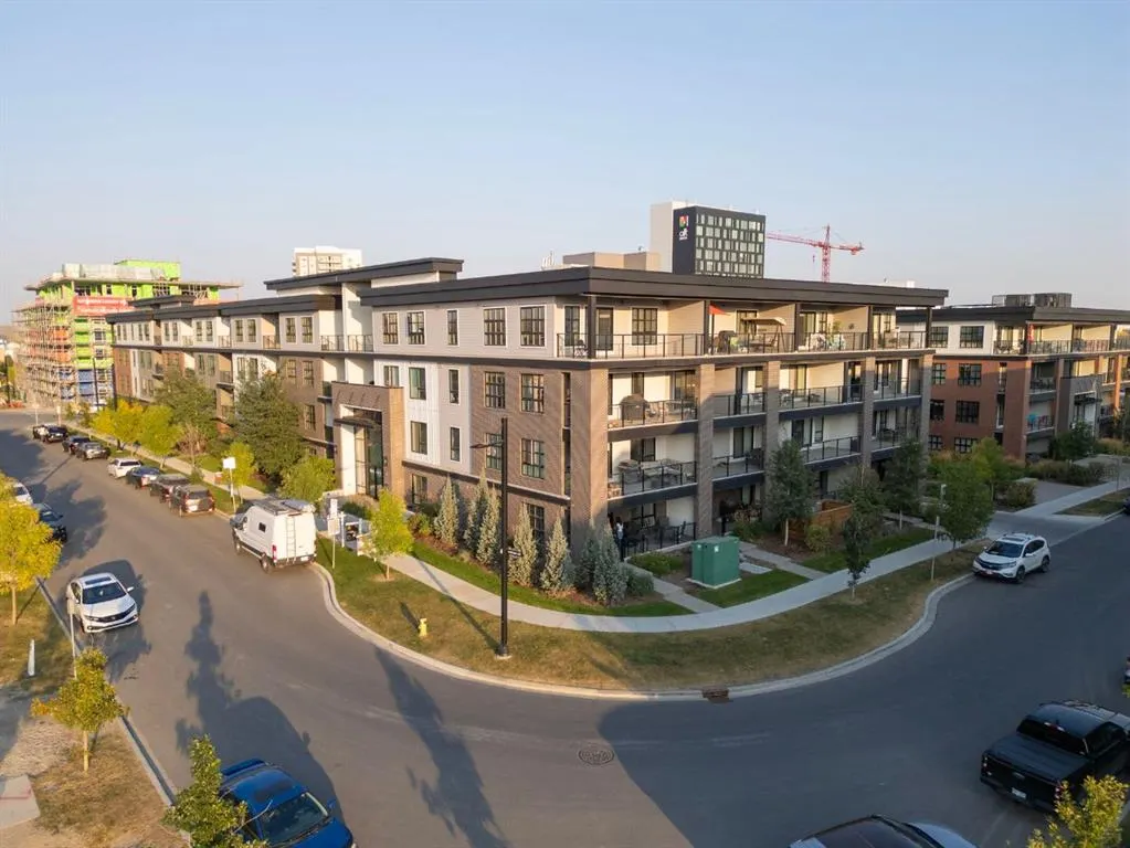 4275 Norford Avenue NW, #105