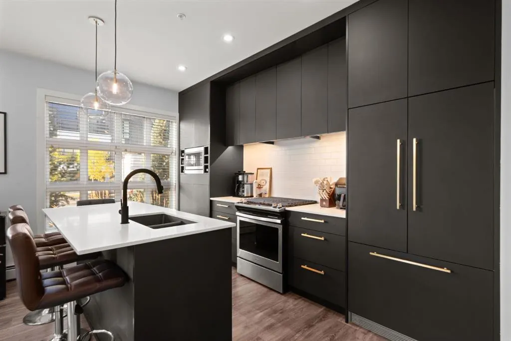 4275 Norford Avenue NW, #105