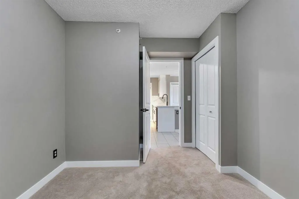 5 Saddlestone Way NE, #415