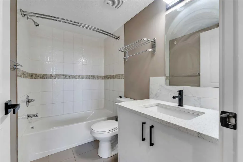 5 Saddlestone Way NE, #415