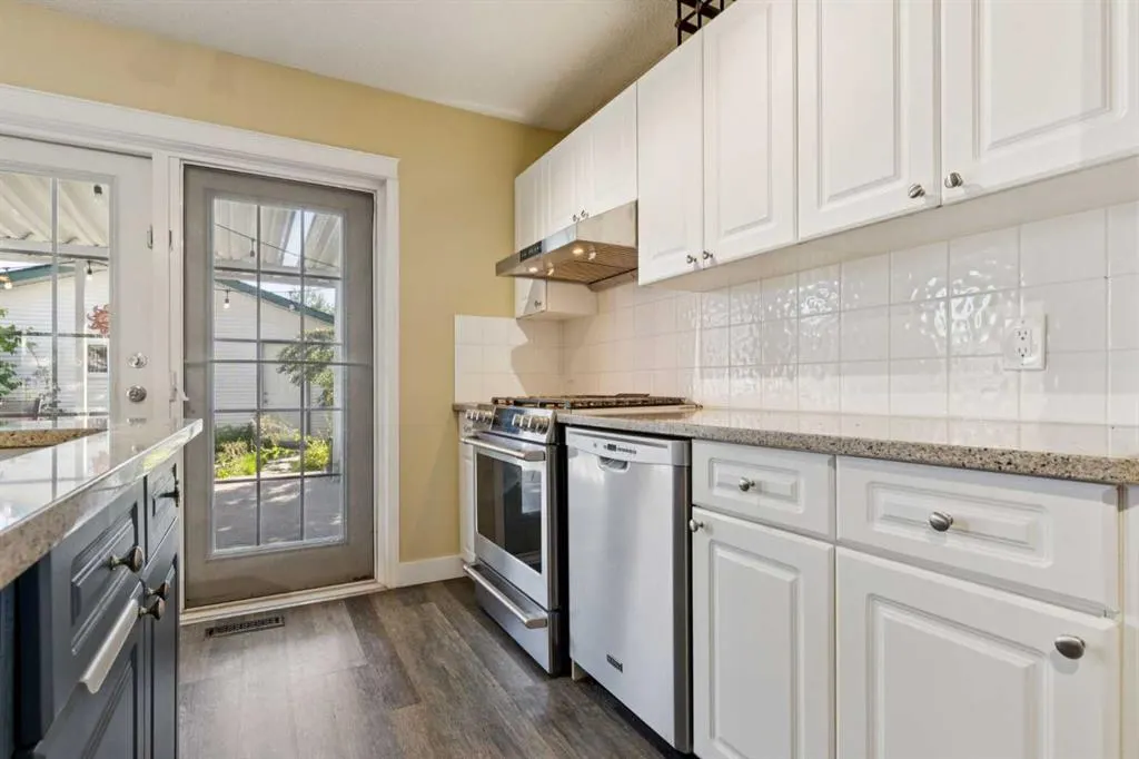 117 Tuscany Drive NW