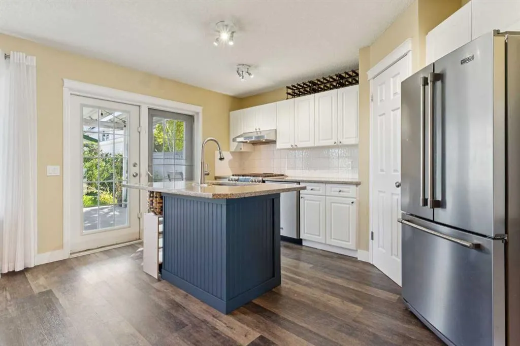 117 Tuscany Drive NW