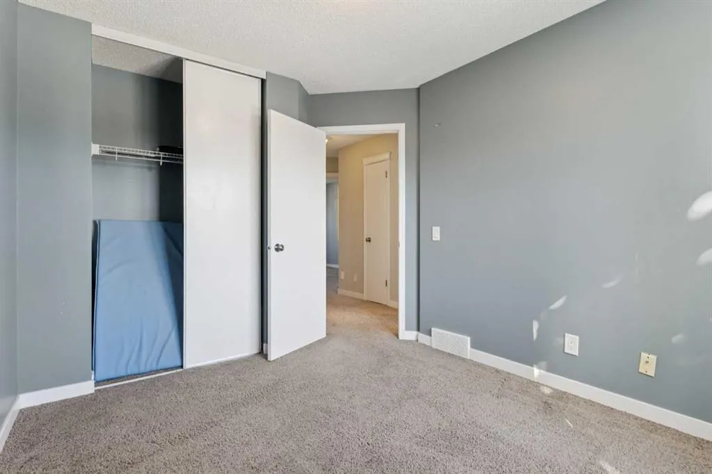 117 Tuscany Drive NW