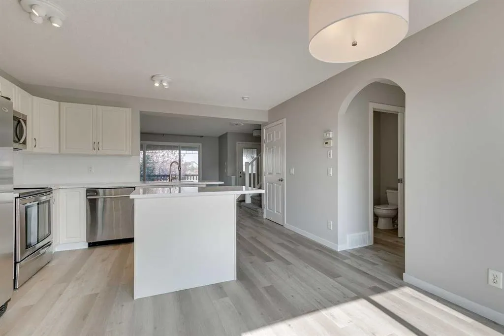 1931 Reunion Boulevard NW