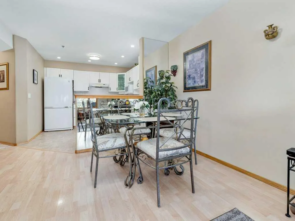 75 1 Avenue S, #316