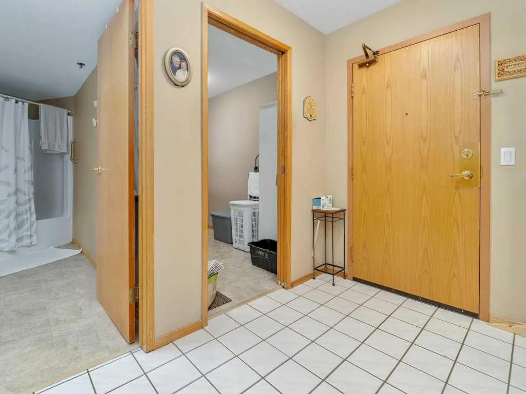 75 1 Avenue S, #316